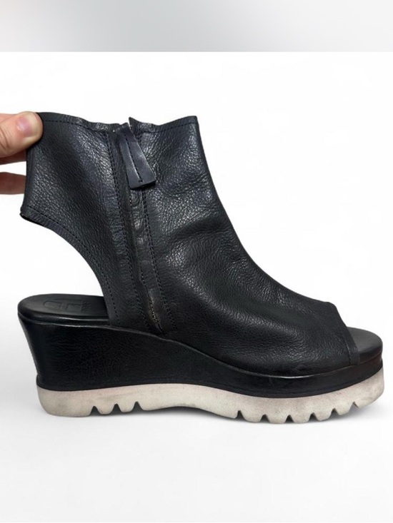 Hangar9 Shoes - 💜 Hangar9 Black Platform Open Toe Leather Sandal Ankle Boots (38)